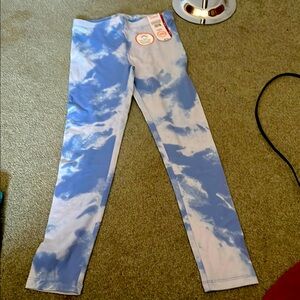 Wonder nation cloud leggings.